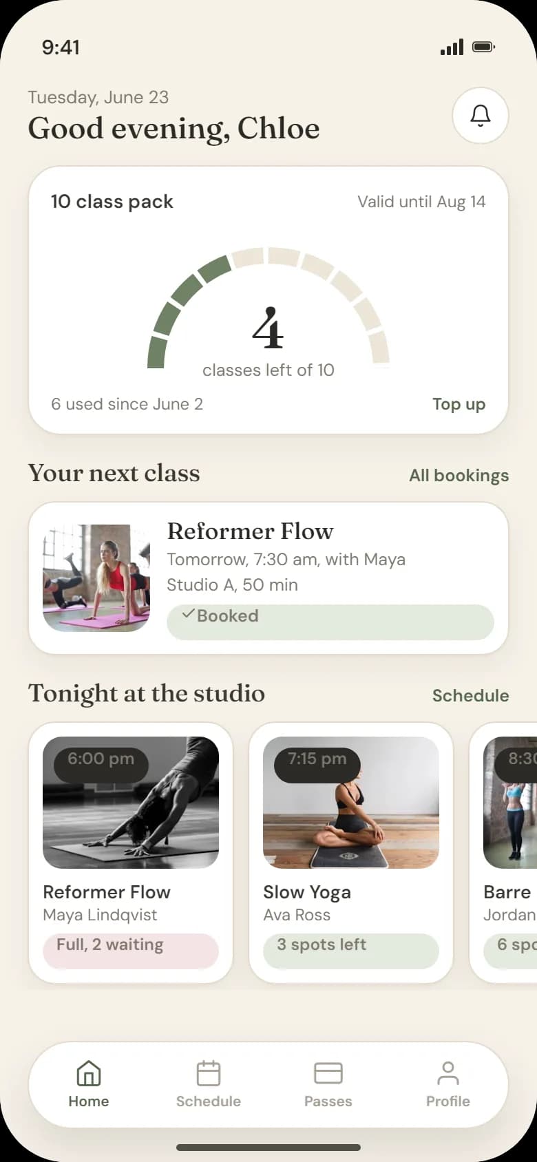 Home screen: classes remaining on the pack and the next booked class